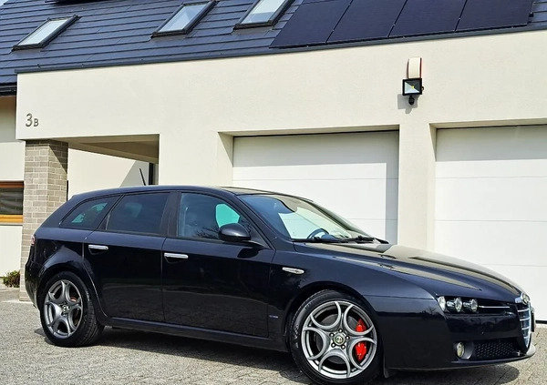 Alfa Romeo 159 cena 34900 przebieg: 106700, rok produkcji 2009 z Tarnów małe 562